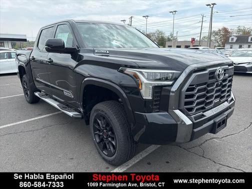 2025 Toyota Tundra Hybrid Platinum