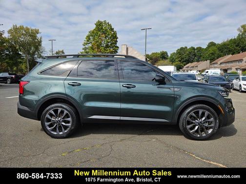 2022 Kia Sorento SX