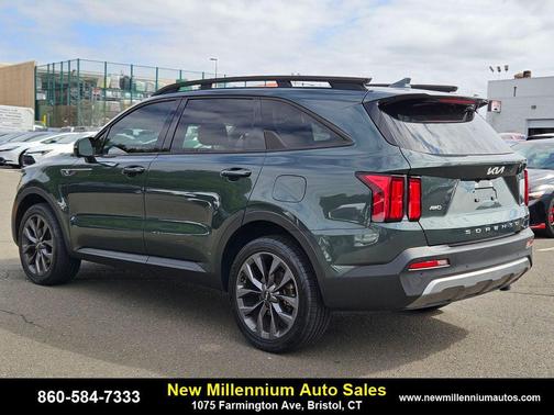 2022 Kia Sorento SX