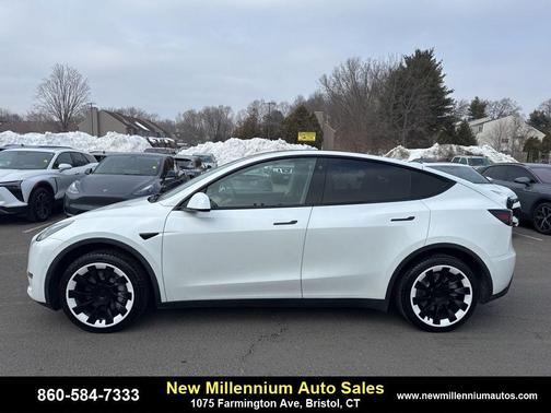 2021 Tesla Model Y Long Range Dual Motor All-Wheel Drive