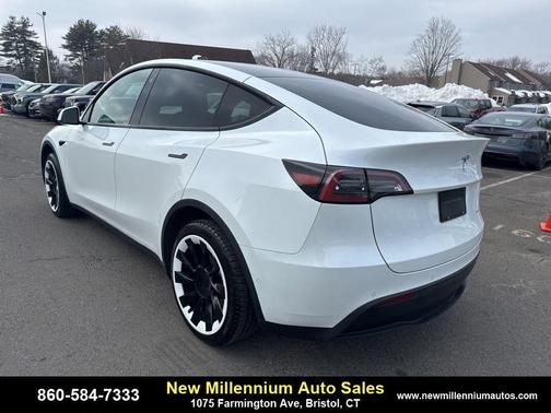 2021 Tesla Model Y Long Range Dual Motor All-Wheel Drive