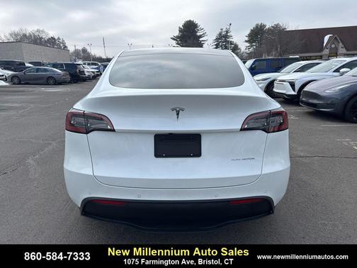 2021 Tesla Model Y Long Range Dual Motor All-Wheel Drive
