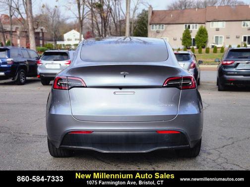 2025 Tesla Model Y Long Range Dual Motor All-Wheel Drive