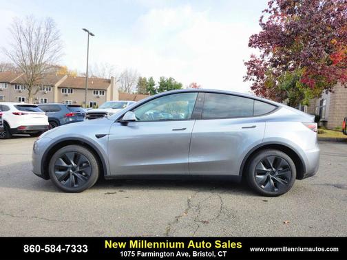 2025 Tesla Model Y Long Range Dual Motor All-Wheel Drive