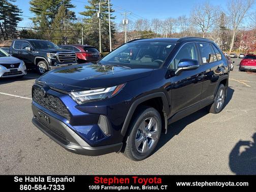 2025 Toyota RAV4 Hybrid XLE