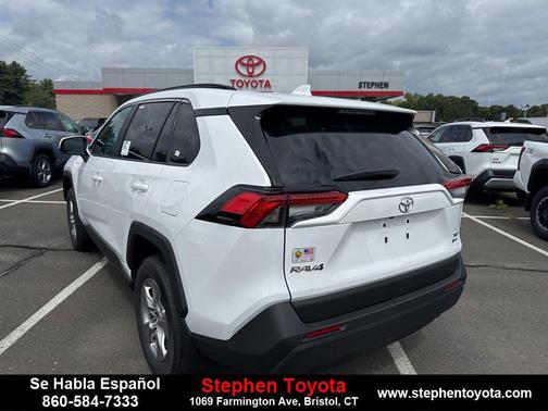 2025 Toyota RAV4 Hybrid XLE