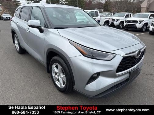 2023 Toyota Highlander LE