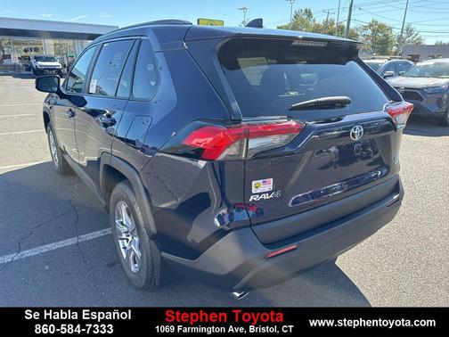 2025 Toyota RAV4 XLE