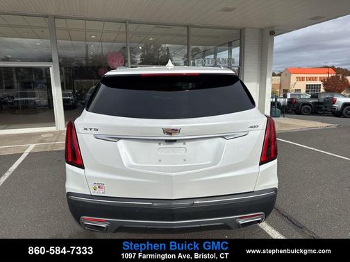 2022 Cadillac XT5 Premium Luxury