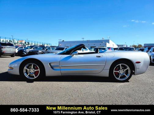 2003 Chevrolet Corvette Base