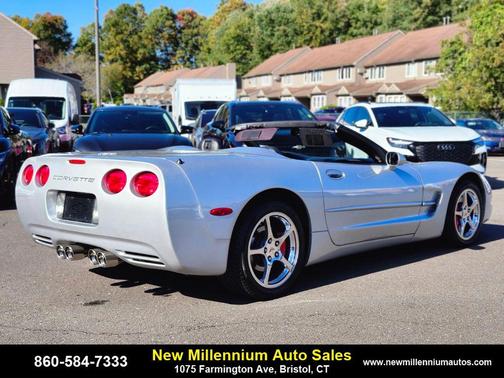 2003 Chevrolet Corvette Base
