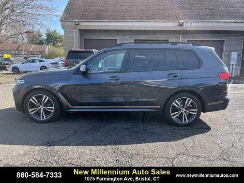 2020 BMW X7 M50i