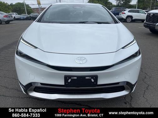 2025 Toyota Prius L