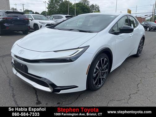 2025 Toyota Prius Plug-In Hybrid XSE