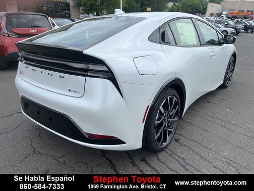 2025 Toyota Prius Plug-In Hybrid XSE