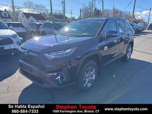 2025 Toyota RAV4 Hybrid XLE