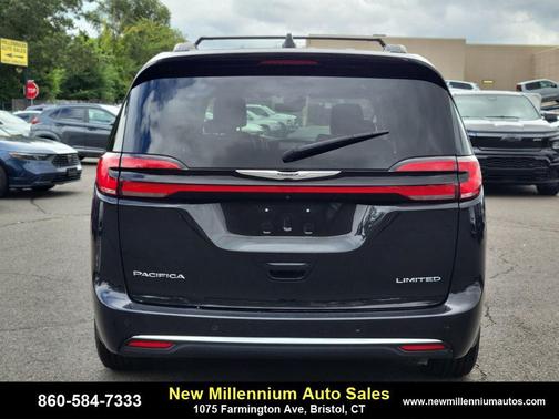 2022 Chrysler Pacifica Limited