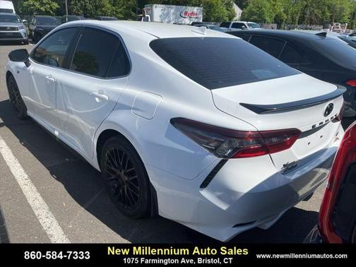 2022 Toyota Camry SE