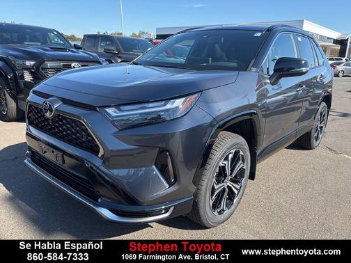 2025 Toyota RAV4 Hybrid SE