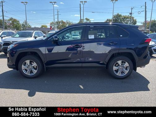2025 Toyota RAV4 Hybrid XLE
