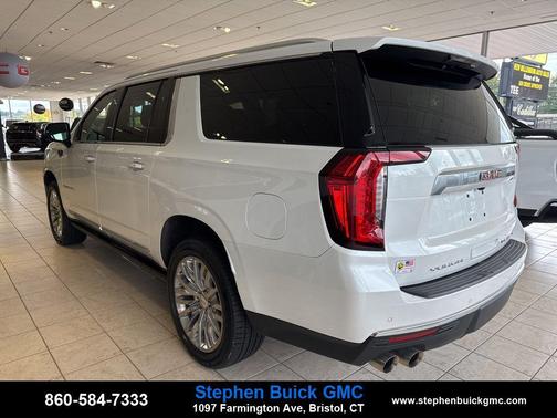 2022 GMC Yukon XL Denali