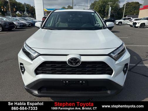 2025 Toyota RAV4 Hybrid XLE Premium