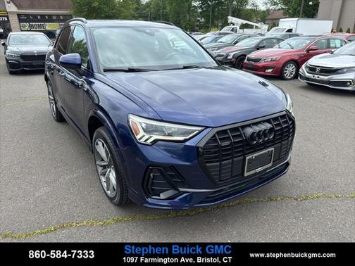 2022 Audi Q3 45 S line Premium Plus
