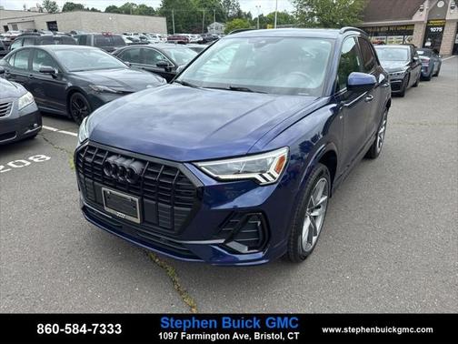 2022 Audi Q3 45 S line Premium Plus