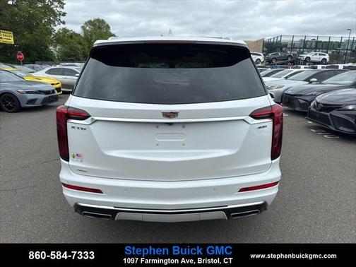 2022 Cadillac XT6 Premium Luxury AWD