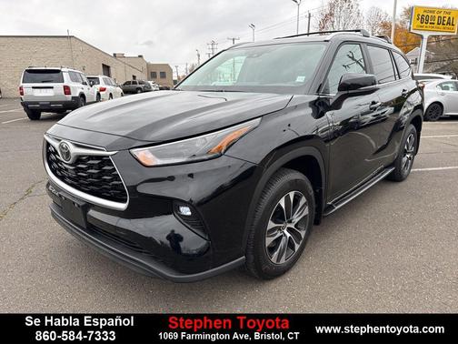 2026 Toyota Highlander XLE