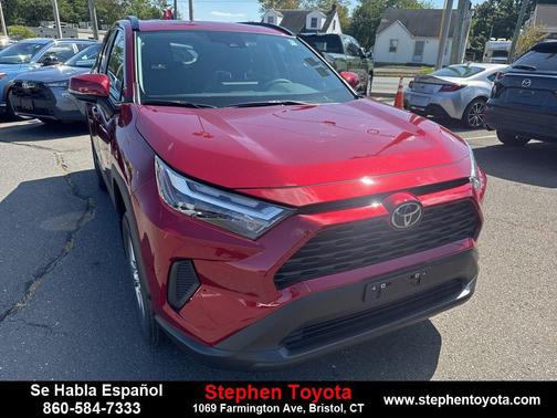 2025 Toyota RAV4 XLE