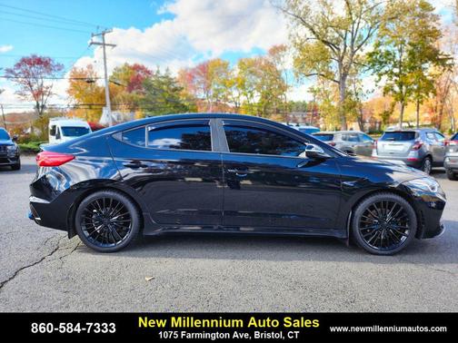 2017 Hyundai ELANTRA Sport