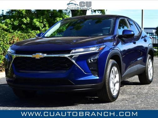 Blue Glow Metallic 2024 Chevrolet Trax LS