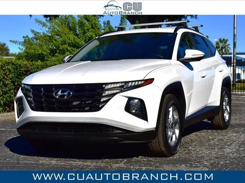 Quartz White 2022 Hyundai TUCSON SEL