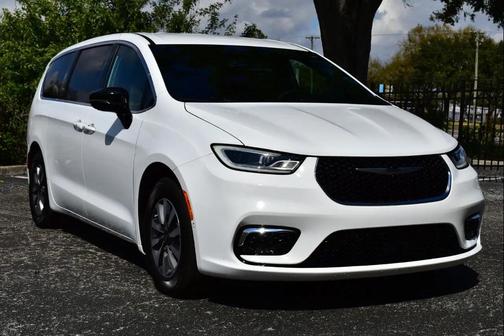 Bright White Clearcoat 2025 Chrysler Pacifica Hybrid Select