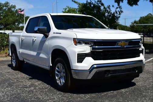 Summit White 2025 Chevrolet Silverado 1500 LT