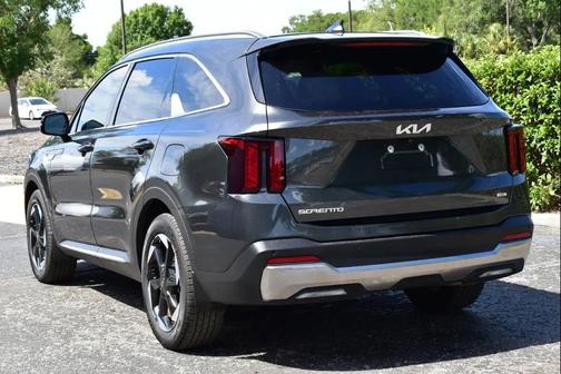 Interstellar Gray 2025 Kia Sorento Hybrid EX
