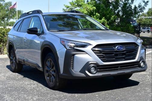 Ice Silver Metallic 2025 Subaru Outback Onyx Edition