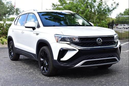 2024 Volkswagen Taos 1.5T SE