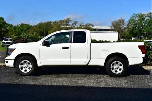 2022 Nissan Titan S