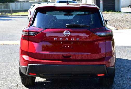 2025 Nissan Rogue S