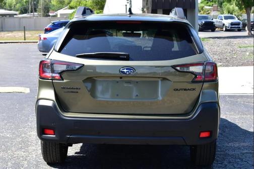 Autumn Green Metallic 2025 Subaru Outback Onyx Edition