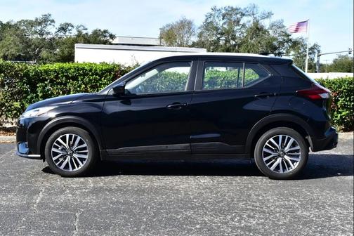 2024 Nissan Kicks SV