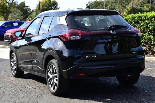 2024 Nissan Kicks SV