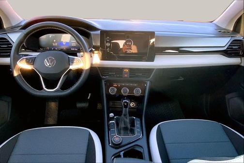 Pure White exte 2026 Volkswagen Taos S