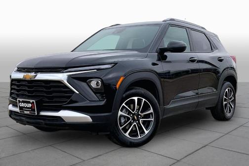 Mosaic Black Metallic 2025 Chevrolet Trailblazer LT