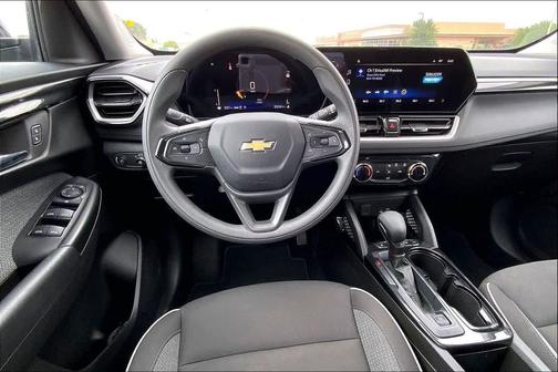 Mosaic Black Metallic 2025 Chevrolet Trailblazer LT