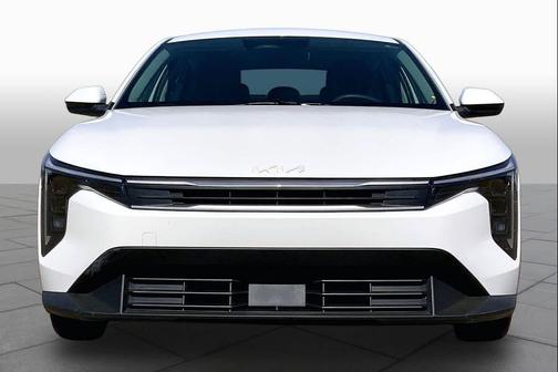 Snow White Pearl 2025 Kia K4