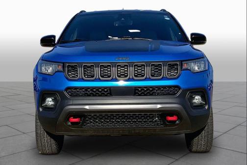 Hydro Blue Pearlcoat 2025 Jeep Compass Trailhawk