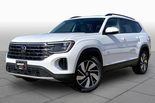 Opal White Pearl 2026 Volkswagen Atlas 2.0T SE W/TECHNOLOGY